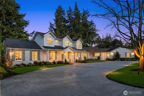 2242 79th Ave NE, Medina, WA 98039