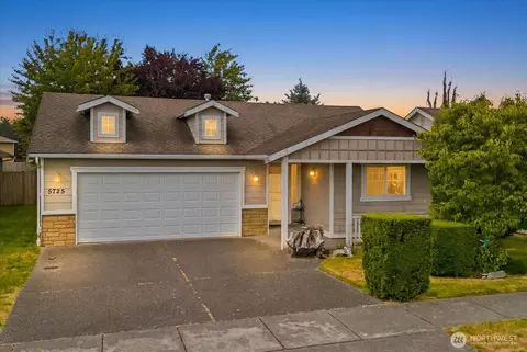 5725 121st Pl NE, Marysville, WA 98271