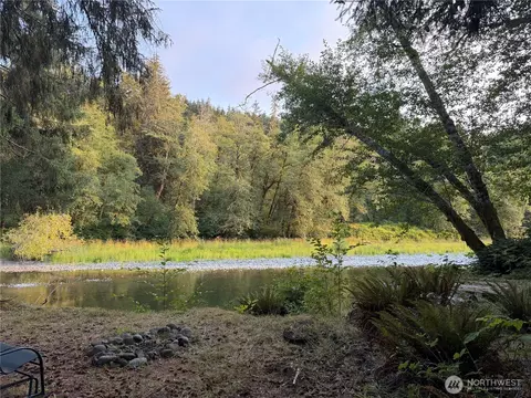 9999 Pleasant Meadows Ln, Beaver, WA 98305