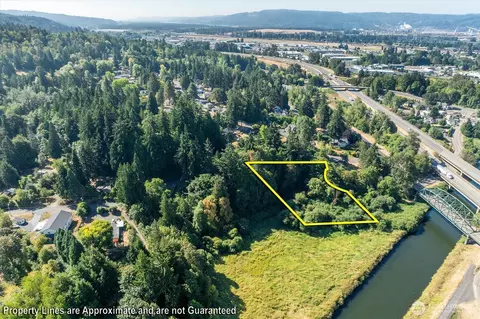6 Valley View Dr, Kelso, WA 98626