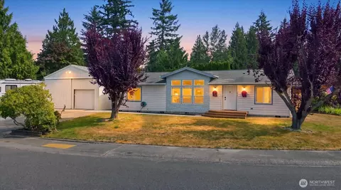 1217 89th Ave SE, Lake Stevens, WA 98258