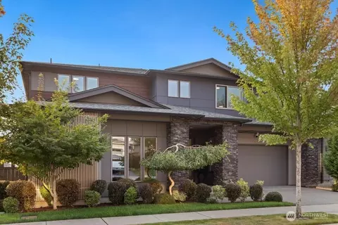 33569 Walnut Ave SE, Black Diamond, WA 98010