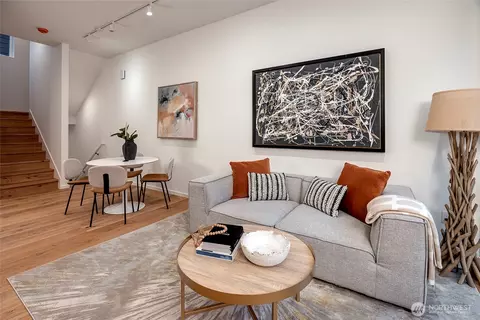 Living - 629 13th Ave E, Seattle, WA 98102 photo 4 of 7