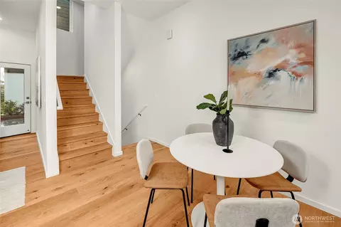 Dining - 629 13th Ave E, Seattle, WA 98102 photo 3 of 3