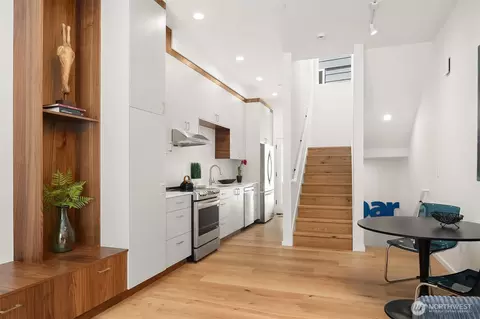 Other - 633 13th Ave E, Seattle, WA 98102 photo 3 of 10