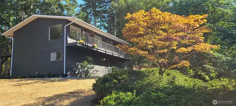 4808 E La Salle St, Port Orchard, WA 98366