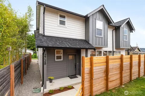 2728 Humboldt St, Bellingham, WA 98225
