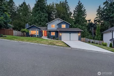 4211 210 Th Pl NE, Sammamish, WA 98074
