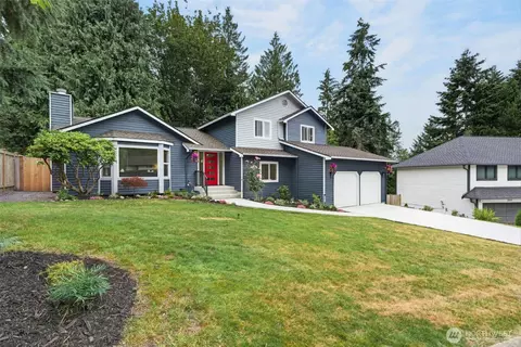 4211 210 Th Pl NE, Sammamish, WA 98074
