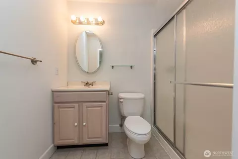 Bath - 303 Buck Loop Rd, Sequim, WA 98382 photo 5 of 6