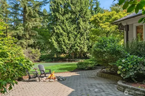 Exterior - 23508 53rd Ave SE, Bothell, WA 98021 photo 9 of 10