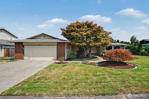 Exterior - 6421 152nd Ave E, Sumner, WA 98390 photo 2 of 10