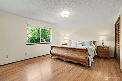 Bedroom - 6421 152nd Ave E, Sumner, WA 98390 photo 6 of 6