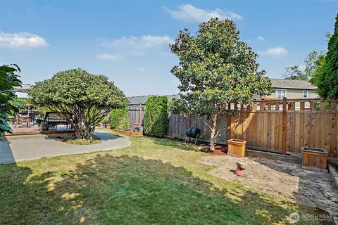 Exterior - 6421 152nd Ave E, Sumner, WA 98390 photo 6 of 10