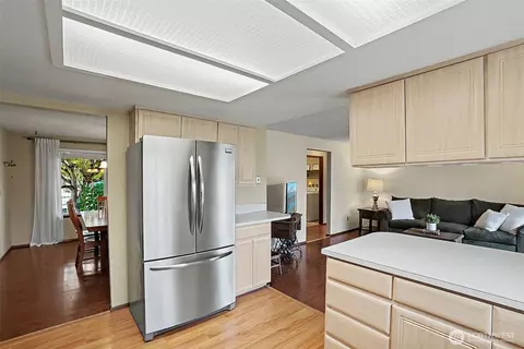 Kitchen - 6421 152nd Ave E, Sumner, WA 98390 photo 6 of 6