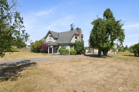Exterior - 24324 SE 400th St, Enumclaw, WA 98022 photo 3 of 5