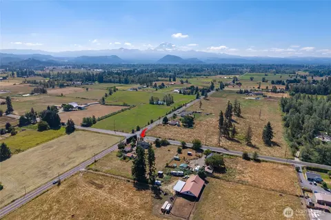 View/Area - 24324 SE 400th St, Enumclaw, WA 98022 photo 2 of 8