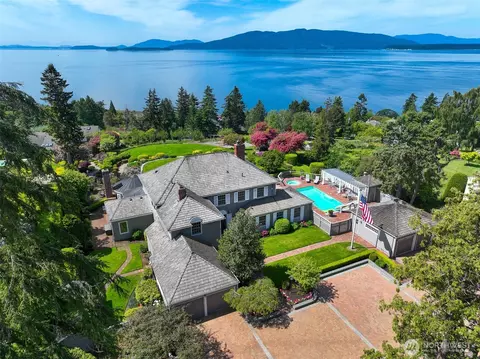 359 Bayside Rd, Bellingham, WA 98225