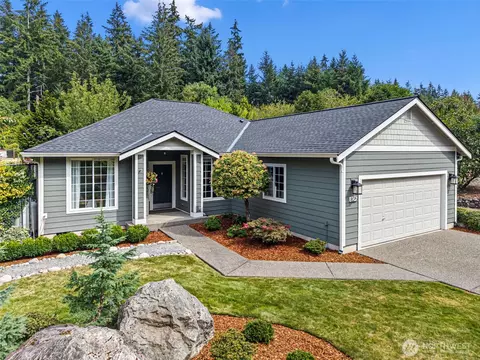 825 Jewil Dr, Fox Island, WA 98333