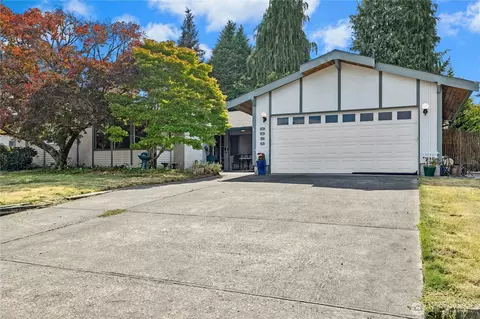 Exterior - 8826 Cascadia Ave, Everett, WA 98208 photo 3 of 13
