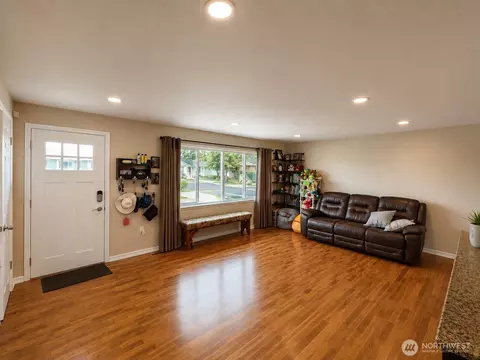 Living - 1326 Elm St, Othello, WA 99344 photo 1 of 1