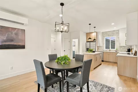 Dining - 5513 Fleming St #B, Everett, WA 98203 photo 2 of 3