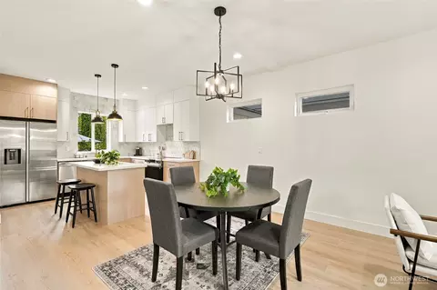 Dining - 5513 Fleming St #B, Everett, WA 98203 photo 3 of 3