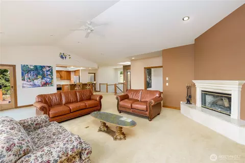 Living - 823 Fox Hollow Rd, Sequim, WA 98382 photo 2 of 2