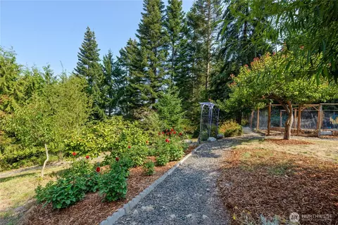 Exterior - 823 Fox Hollow Rd, Sequim, WA 98382 photo 11 of 12
