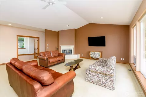 Living - 823 Fox Hollow Rd, Sequim, WA 98382 photo 1 of 2