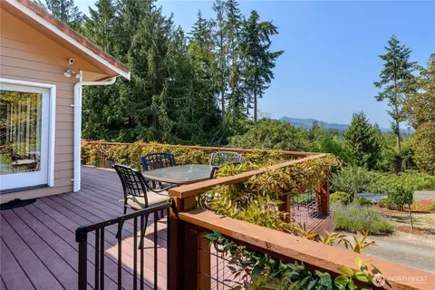 Exterior - 823 Fox Hollow Rd, Sequim, WA 98382 photo 3 of 12