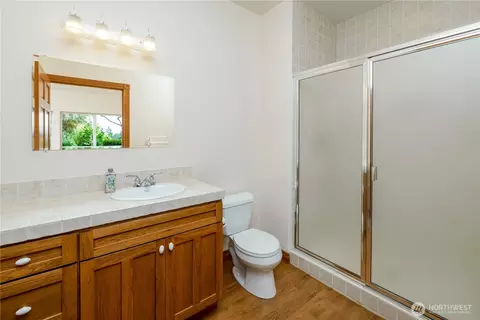 Bath - 823 Fox Hollow Rd, Sequim, WA 98382 photo 6 of 6