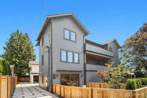 7062 Cleopatra Pl NW, Seattle, WA 98117