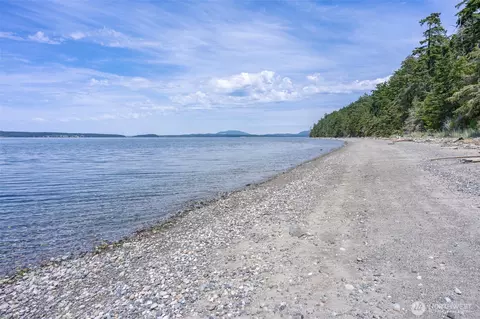 1602 Channel Rd, Lopez Island, WA 98261