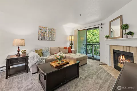 25120 98th Pl S #A208, Kent, WA 98030