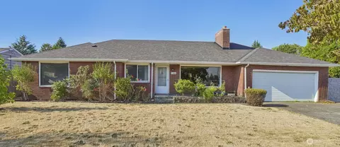 3206 NE 49th St, Vancouver, WA 98663