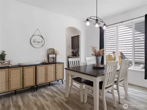 Dining - 7253 Radius Loop SE, Lacey, WA 98513 photo 2 of 3