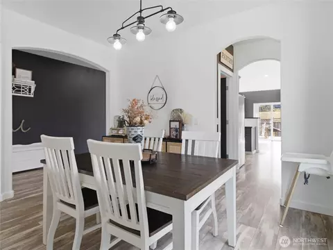 Dining - 7253 Radius Loop SE, Lacey, WA 98513 photo 3 of 3