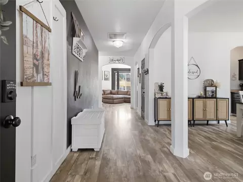 Entry Way - 7253 Radius Loop SE, Lacey, WA 98513 photo 1 of 2