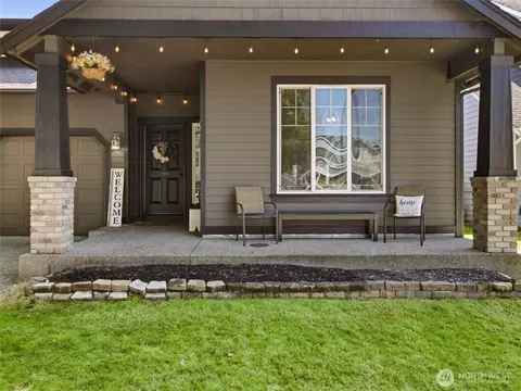 Exterior - 7253 Radius Loop SE, Lacey, WA 98513 photo 2 of 7
