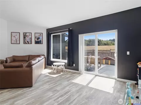 Living - 7253 Radius Loop SE, Lacey, WA 98513 photo 1 of 4