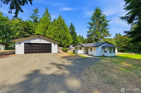 15615 53rd St NW, Lakebay, WA 98349