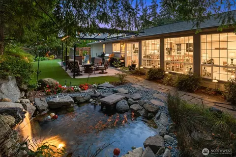 27426 208th Ave SE, Maple Valley, WA 98038