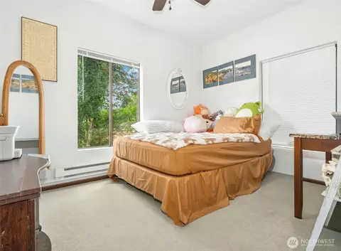 Bedroom - 515 1st St, Sultan, WA 98294 photo 2 of 2