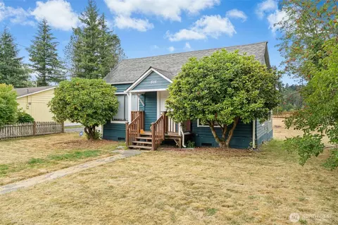 Exterior - 515 1st St, Sultan, WA 98294 photo 3 of 8