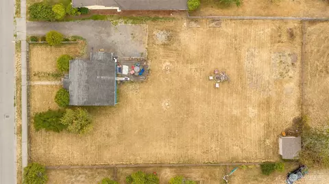 View/Area - 515 1st St, Sultan, WA 98294 photo 2 of 2
