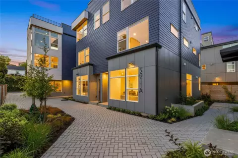 5011 Fauntleroy Way SW UNIT A, Seattle, WA 98136