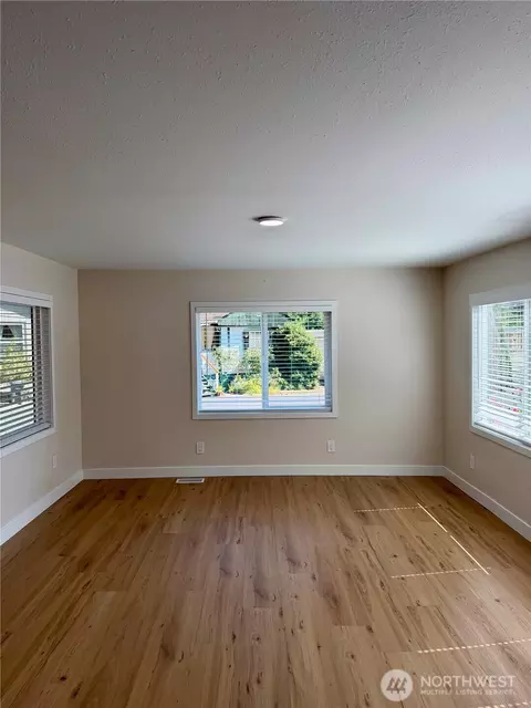 Living - 3333 228th St SE #84, Bothell, WA 98021 photo 1 of 2