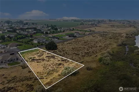 5775 NE J6 Rd, Moses Lake, WA 98837