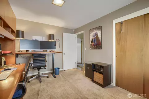 Other - 503 E B E Harrison St, Seattle, WA 98102 photo 4 of 7
